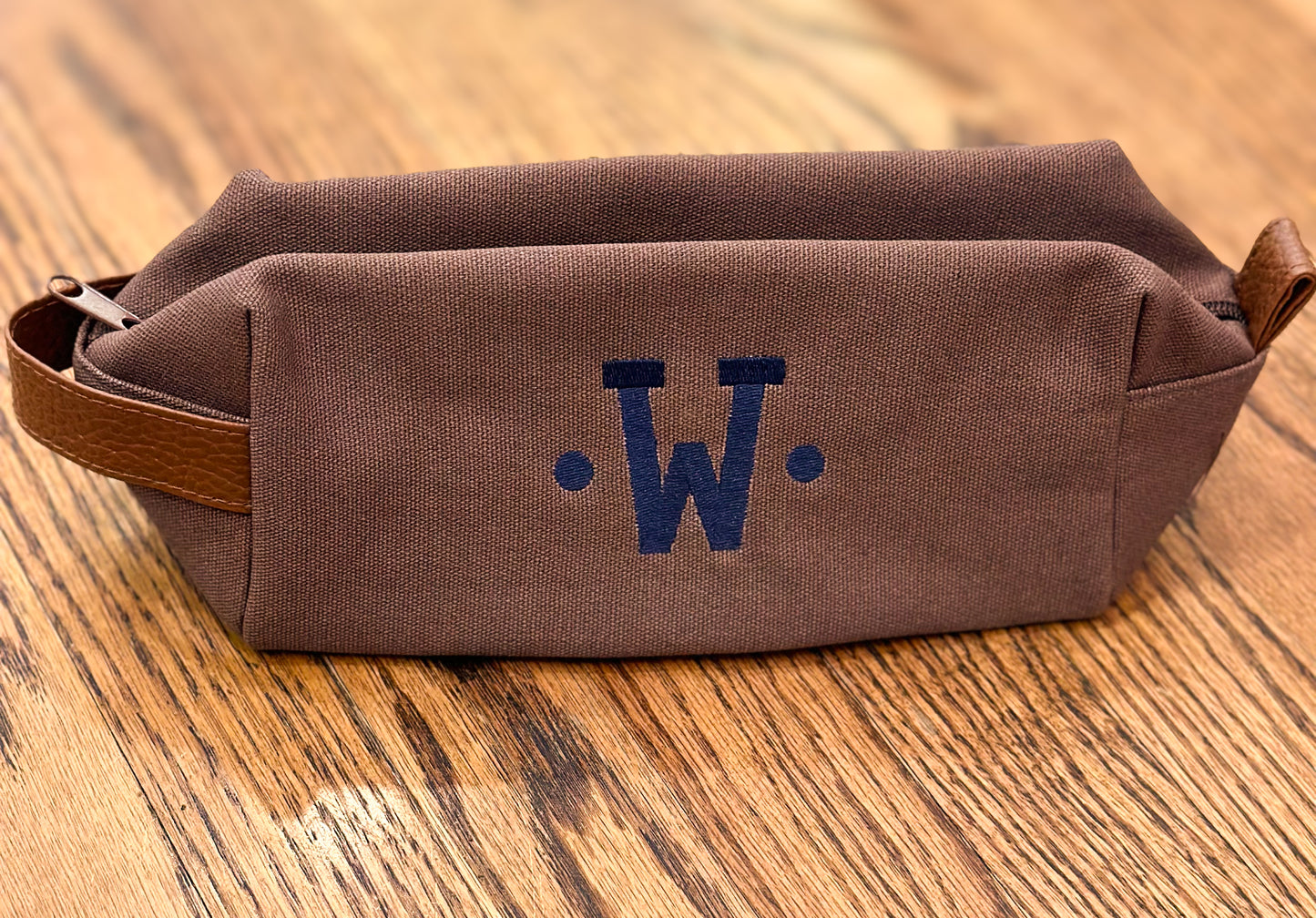 Kentucky Men's Dopp Kit